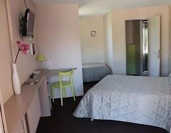 Cit'hotel Les Alizés Hotel 3*